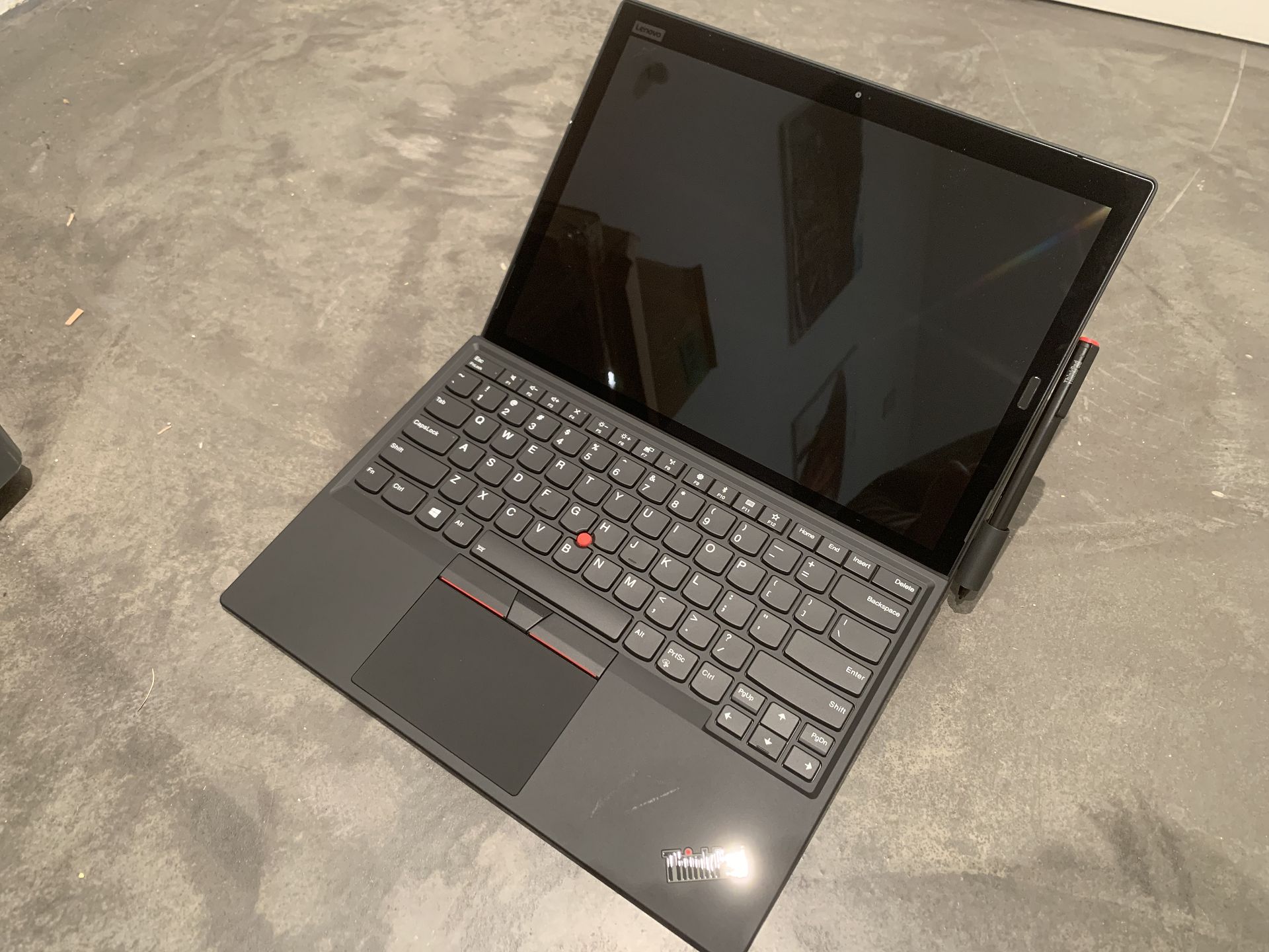 Lenovo ThinkPad x1 Tablet Gen 3 Core i7 8650u 8gb di RAM 256gb SSD